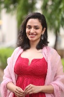 Malavika Nair New Pictures